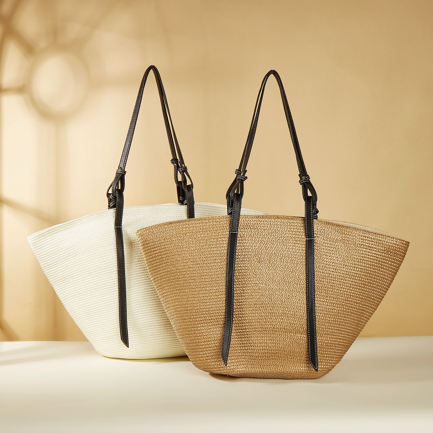 Tote Bag with Large Capacity woven from straw