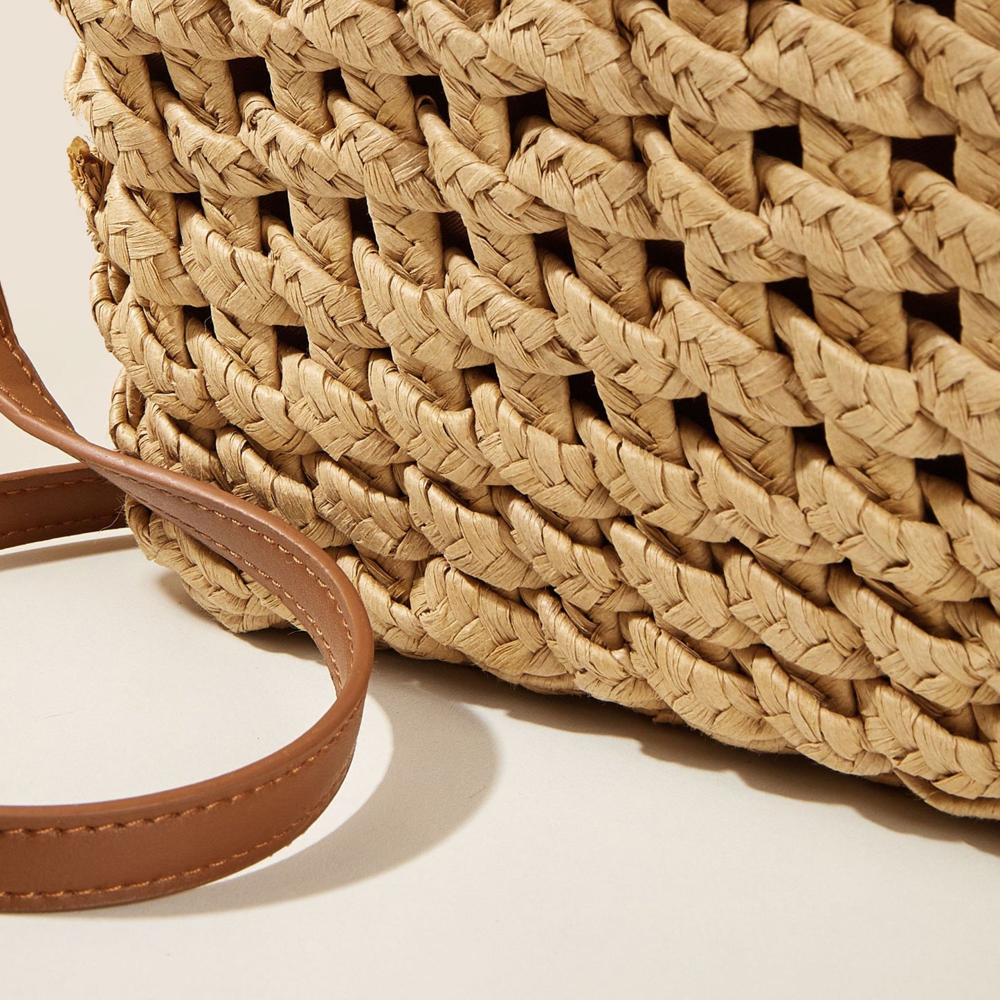 Hollowed Out Handheld Basket Bag